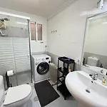 Apartamento Sunny First Line By Locos *