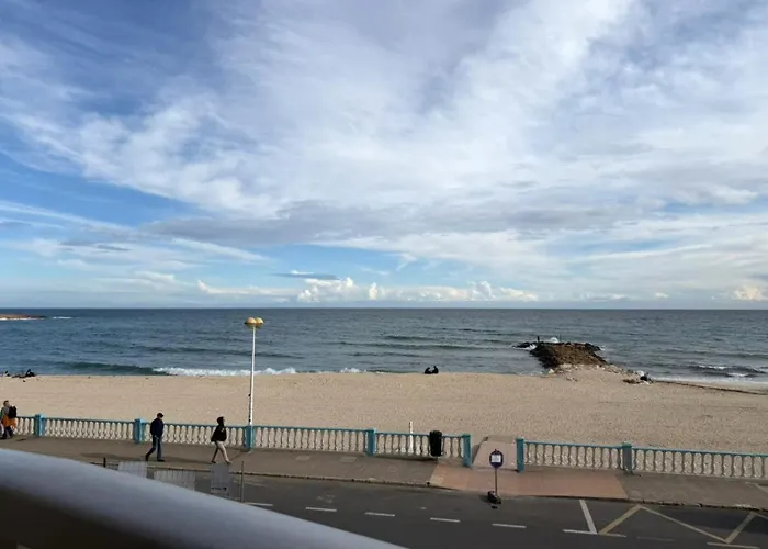 Apartment Sunny First Line By Locos *